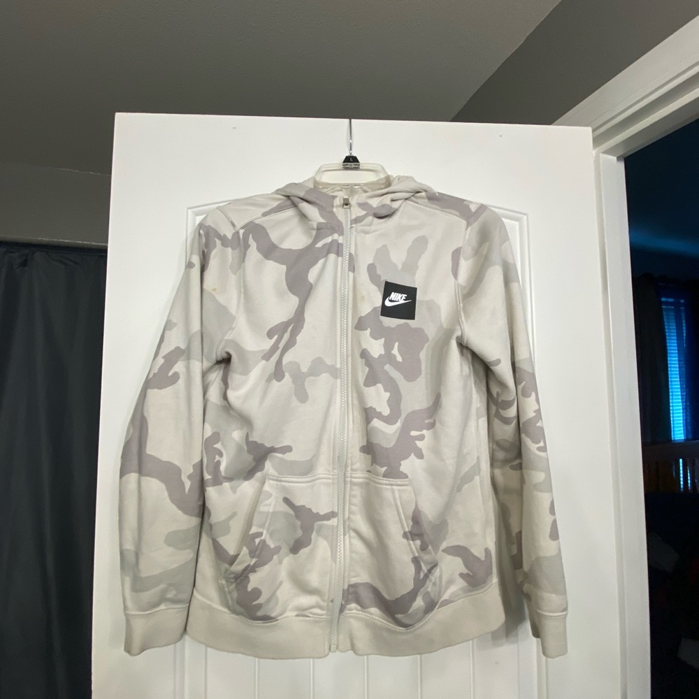 Boys Nike zip up
